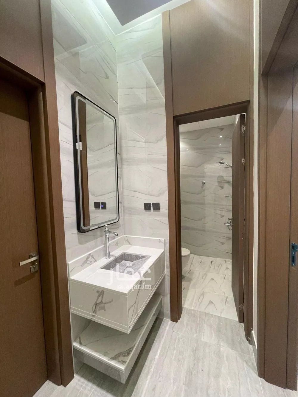 4 bedroom floor in Al Rimal 18