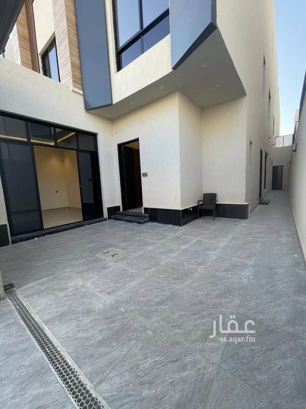 4 bedroom floor in Al Rimal 4
