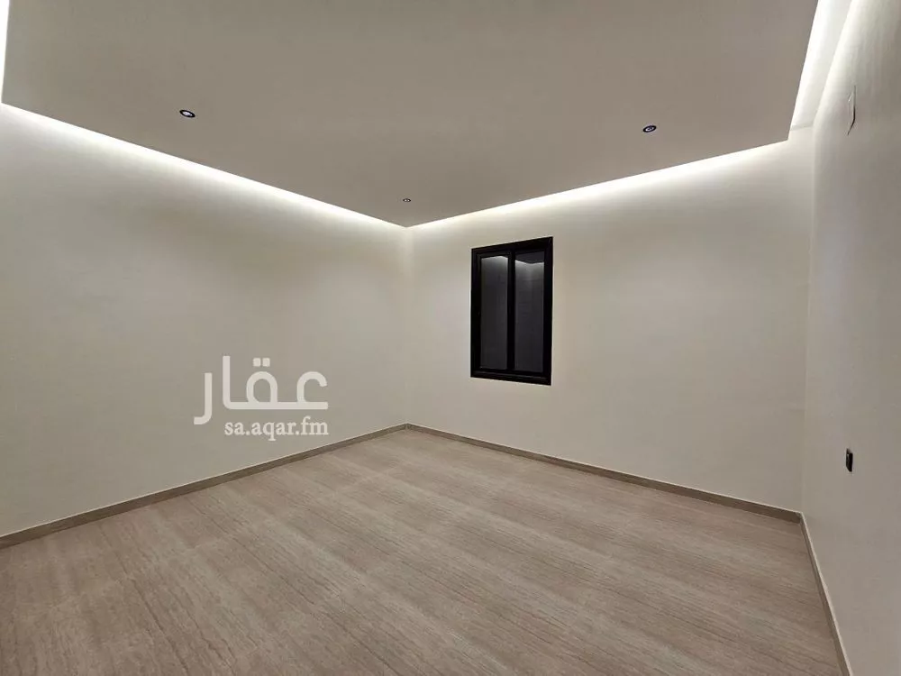 4 bedroom floor in Ash Sharq 5