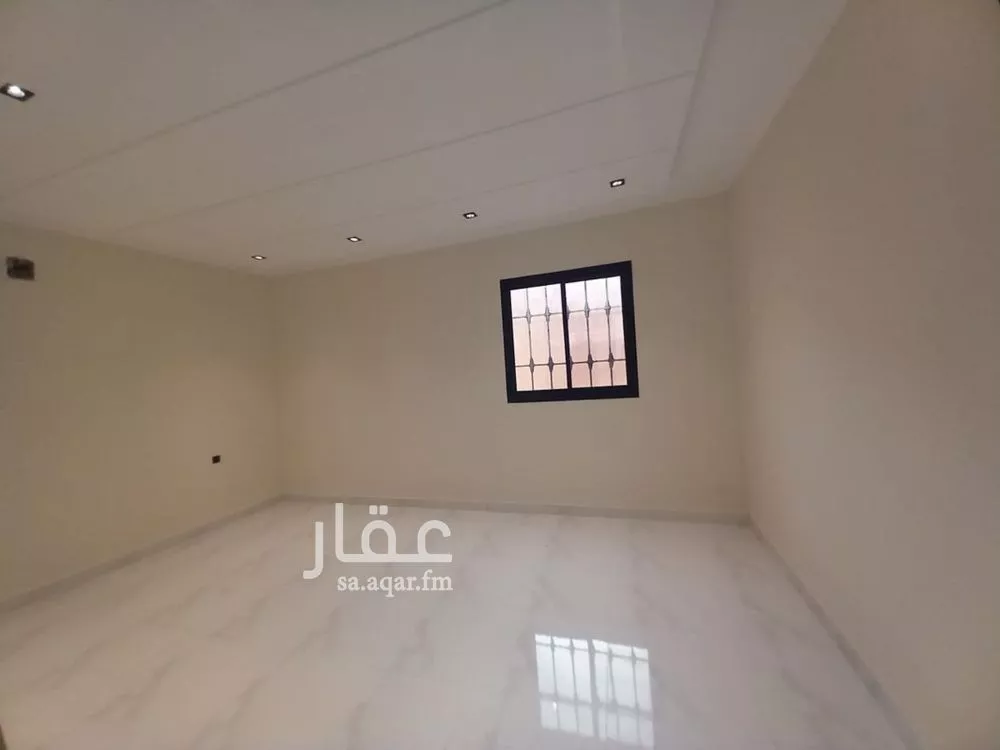 3 bedroom floor in Al Uraija Al Gharbiyah 16