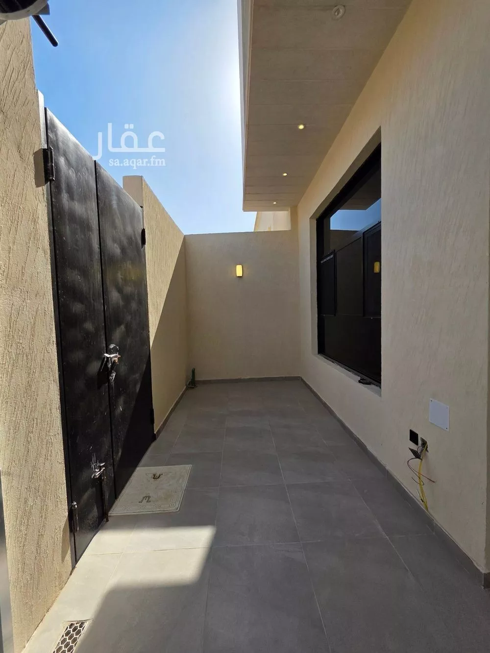 5 bedroom floor in Al Khaleej 3