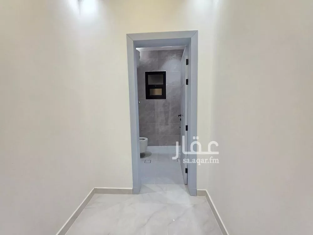 5 bedroom floor in Ash Sharq 5
