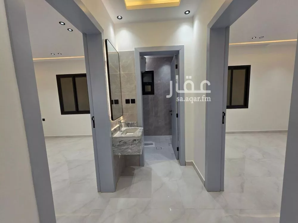 5 bedroom floor in Ash Sharq 9