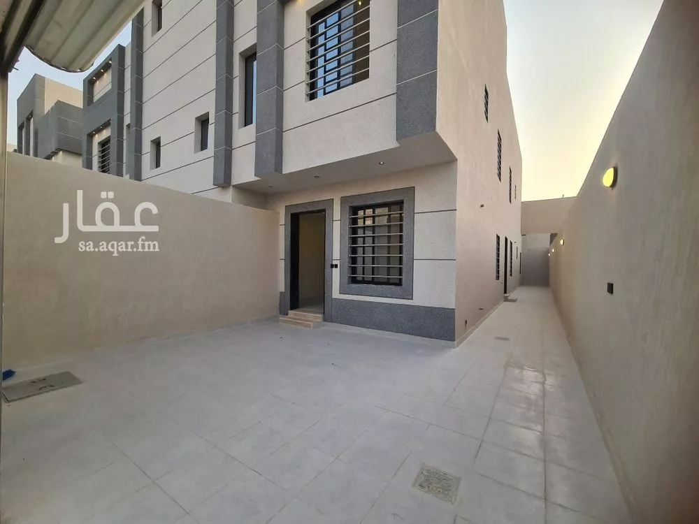 3 bedroom floor in Badr 3