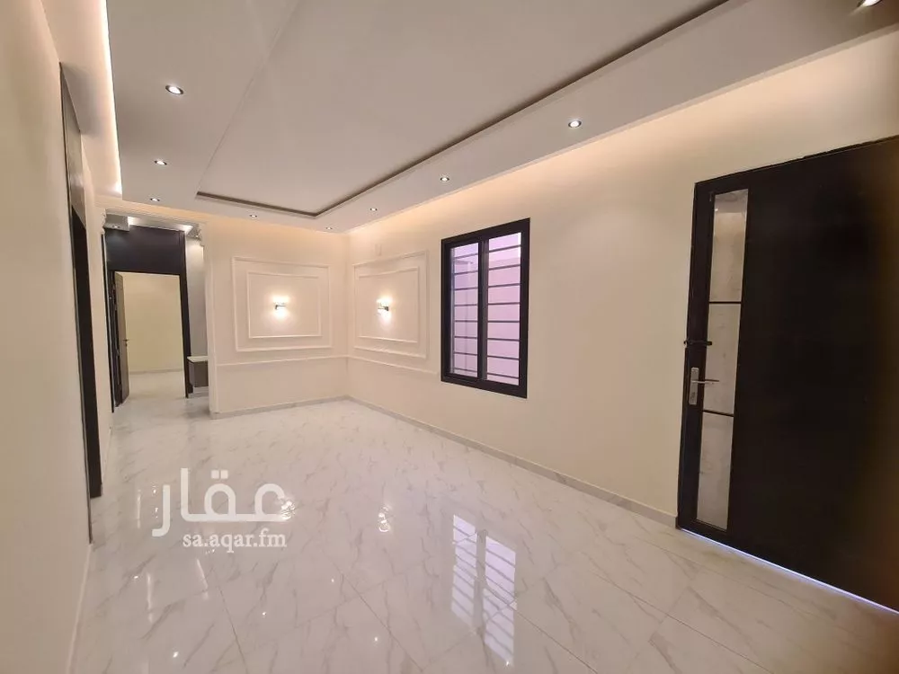 3 bedroom floor in Badr 7