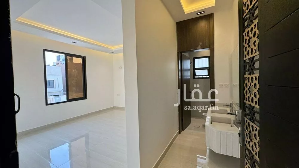 5 bedroom floor in Badr 11