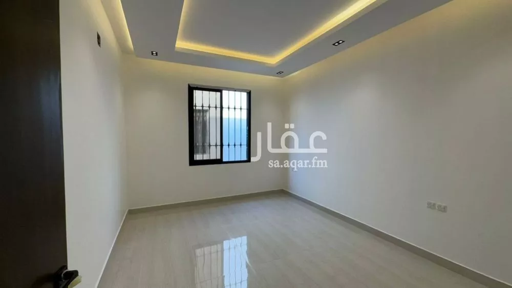 5 bedroom floor in Badr 13