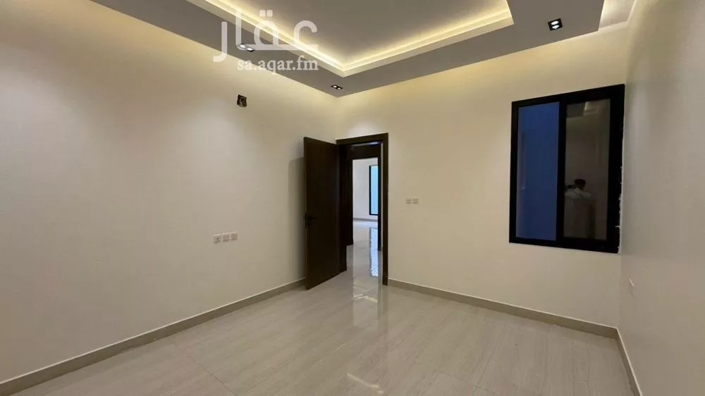 5 bedroom floor in Badr 15