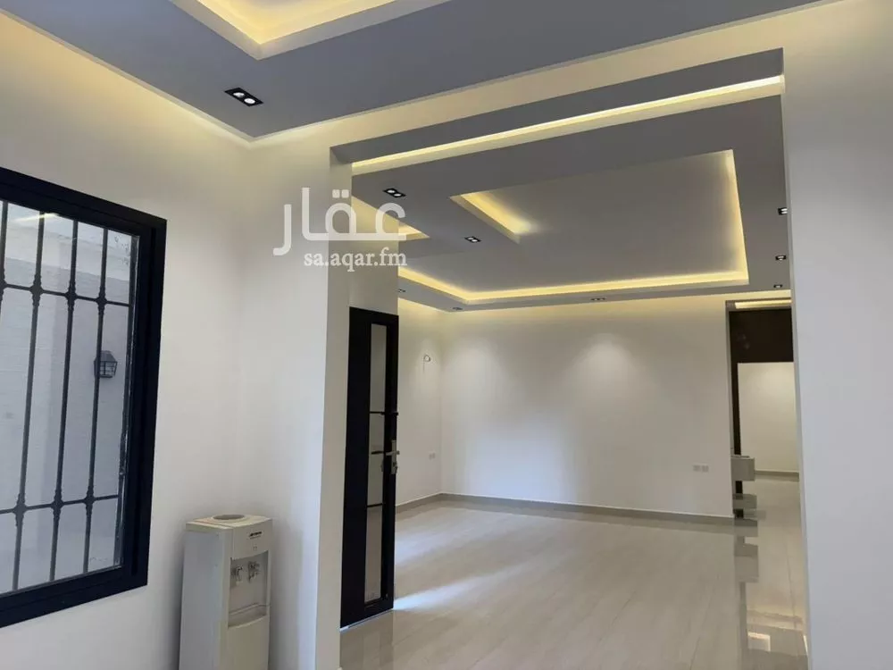 5 bedroom floor in Badr 5