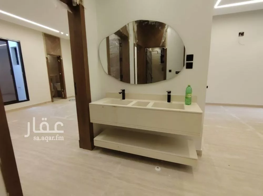 3 bedroom floor in Tuwaiq 14