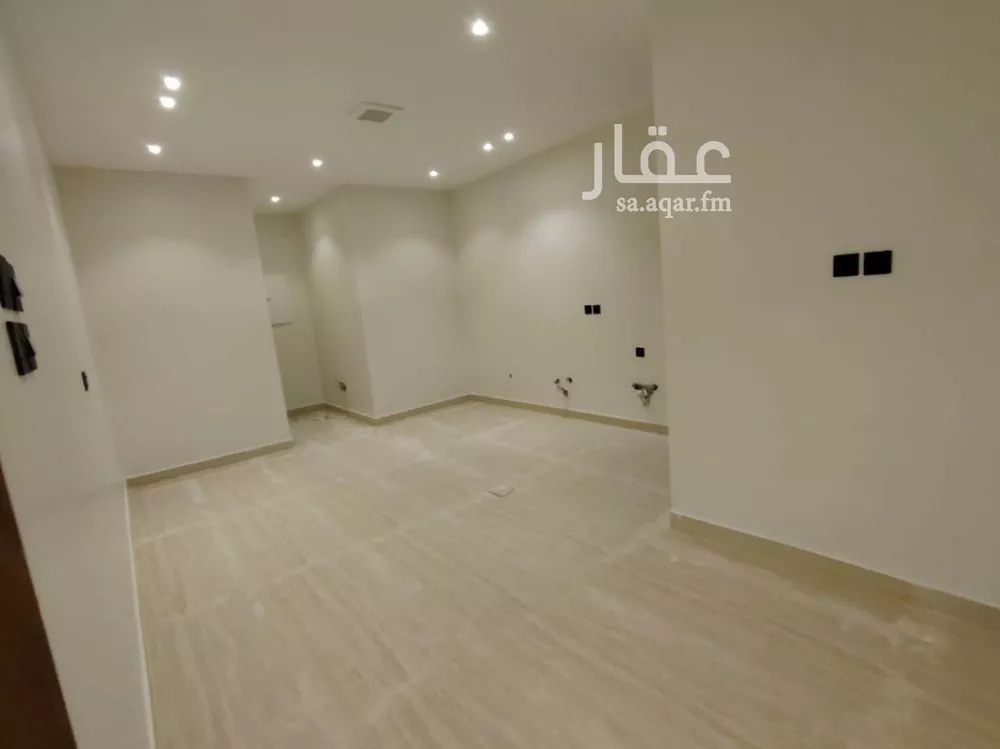 3 bedroom floor in Tuwaiq 16