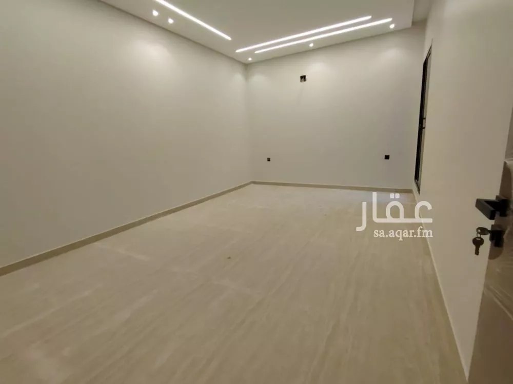 3 bedroom floor in Tuwaiq 9