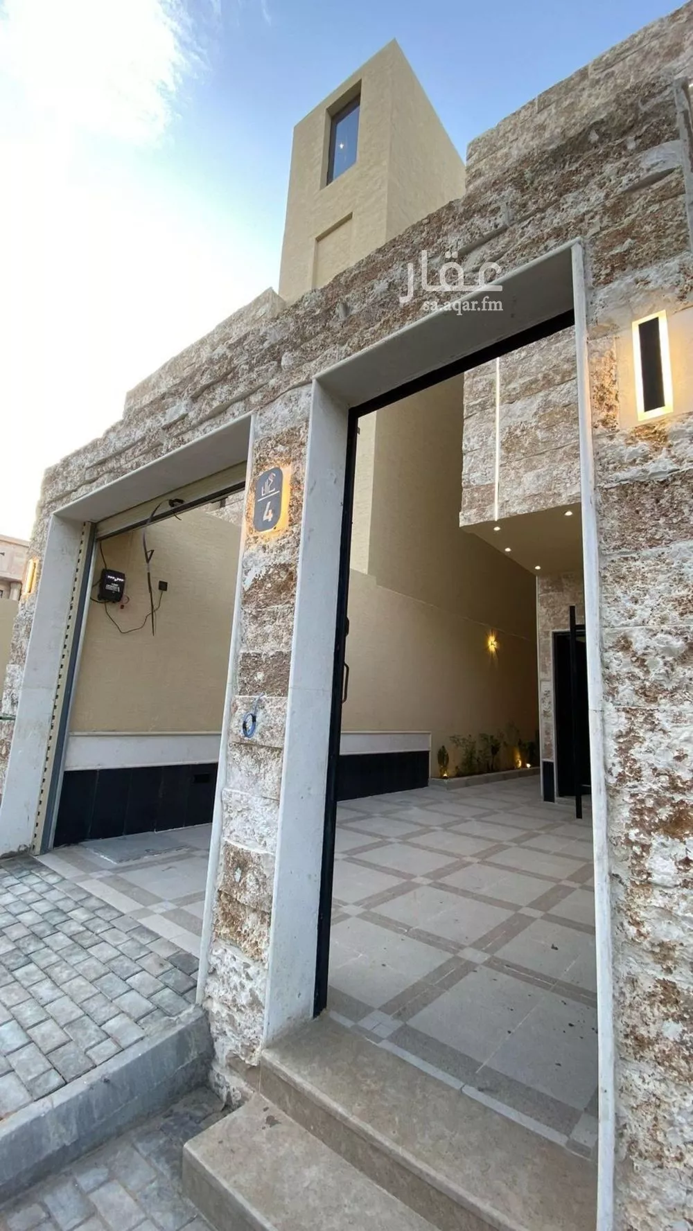 3 bedroom floor in Tuwaiq 11