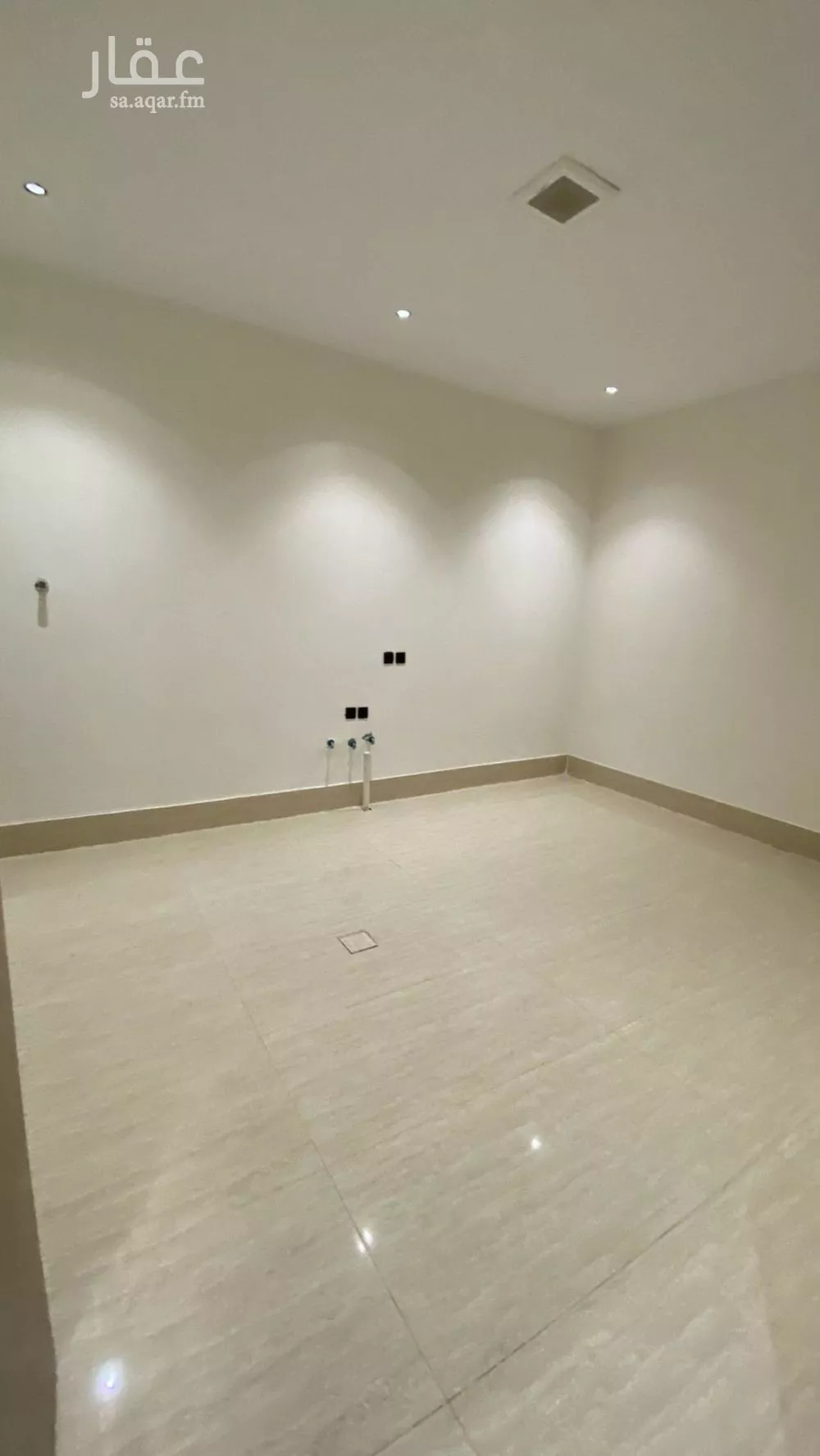 3 bedroom floor in Tuwaiq 14