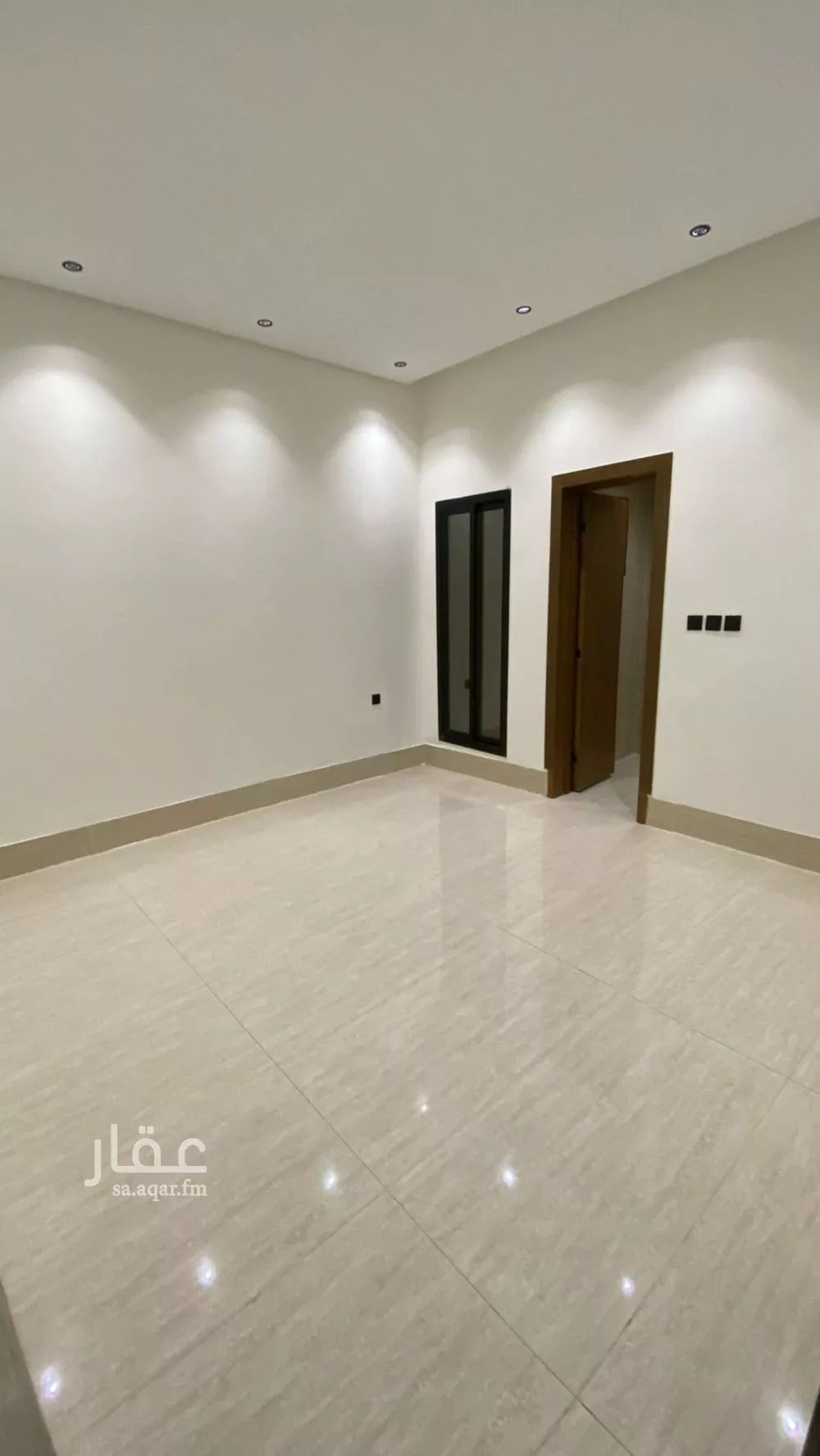 3 bedroom floor in Tuwaiq 9