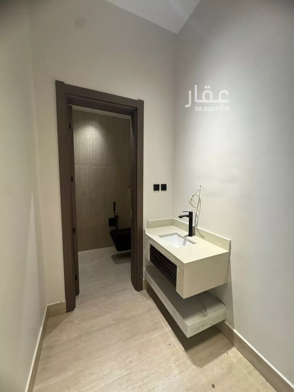 دور 4 غرف في الجنادرية 7