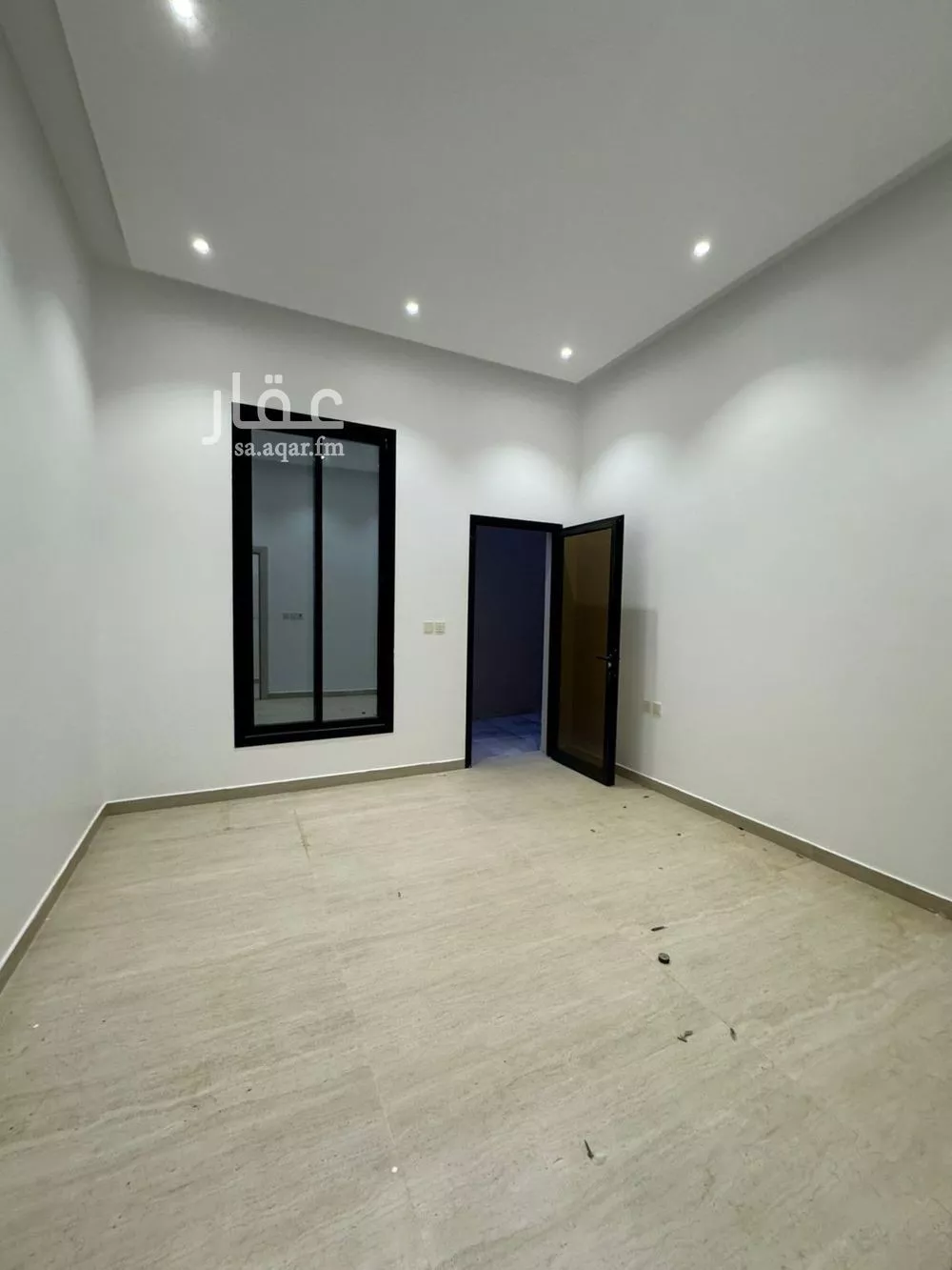 4 bedroom floor in Al Aridh 17