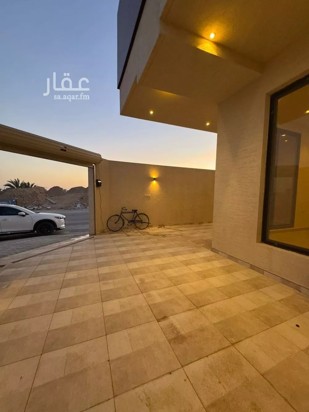 4 bedroom floor in Al Aridh 4
