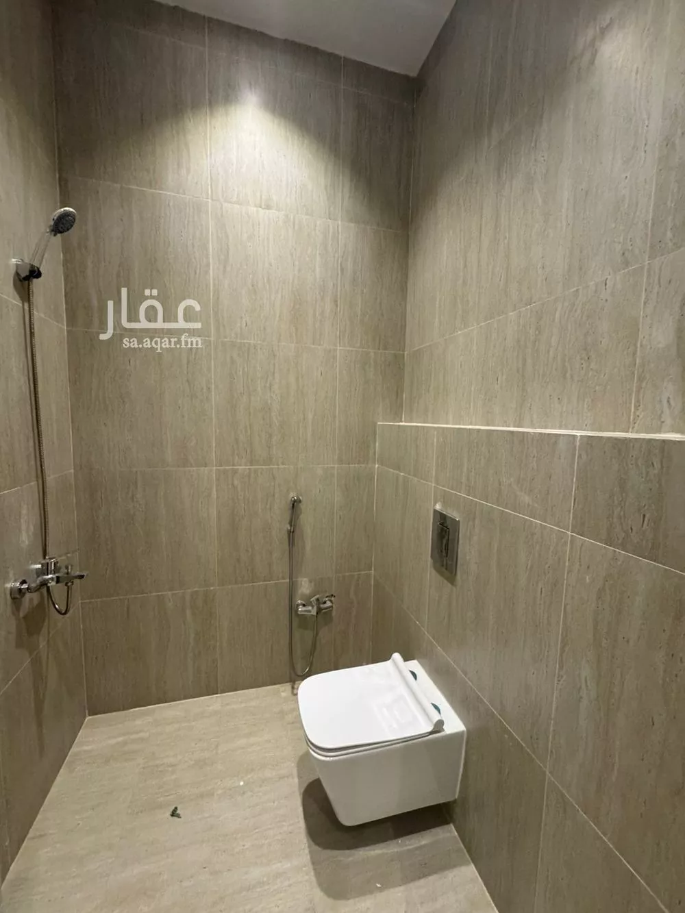4 bedroom floor in Al Aridh 7