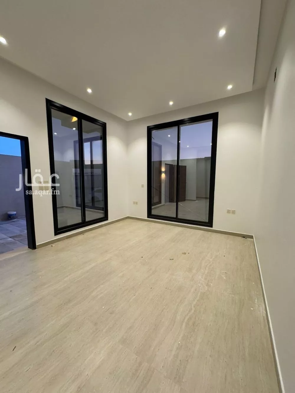 4 bedroom floor in Al Aridh 9