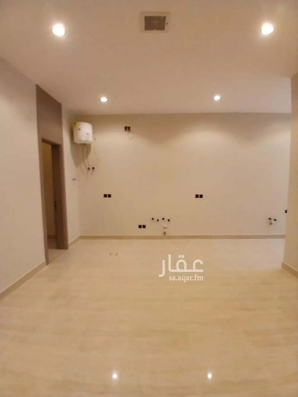 5 bedroom floor in Al Janadriyah 13