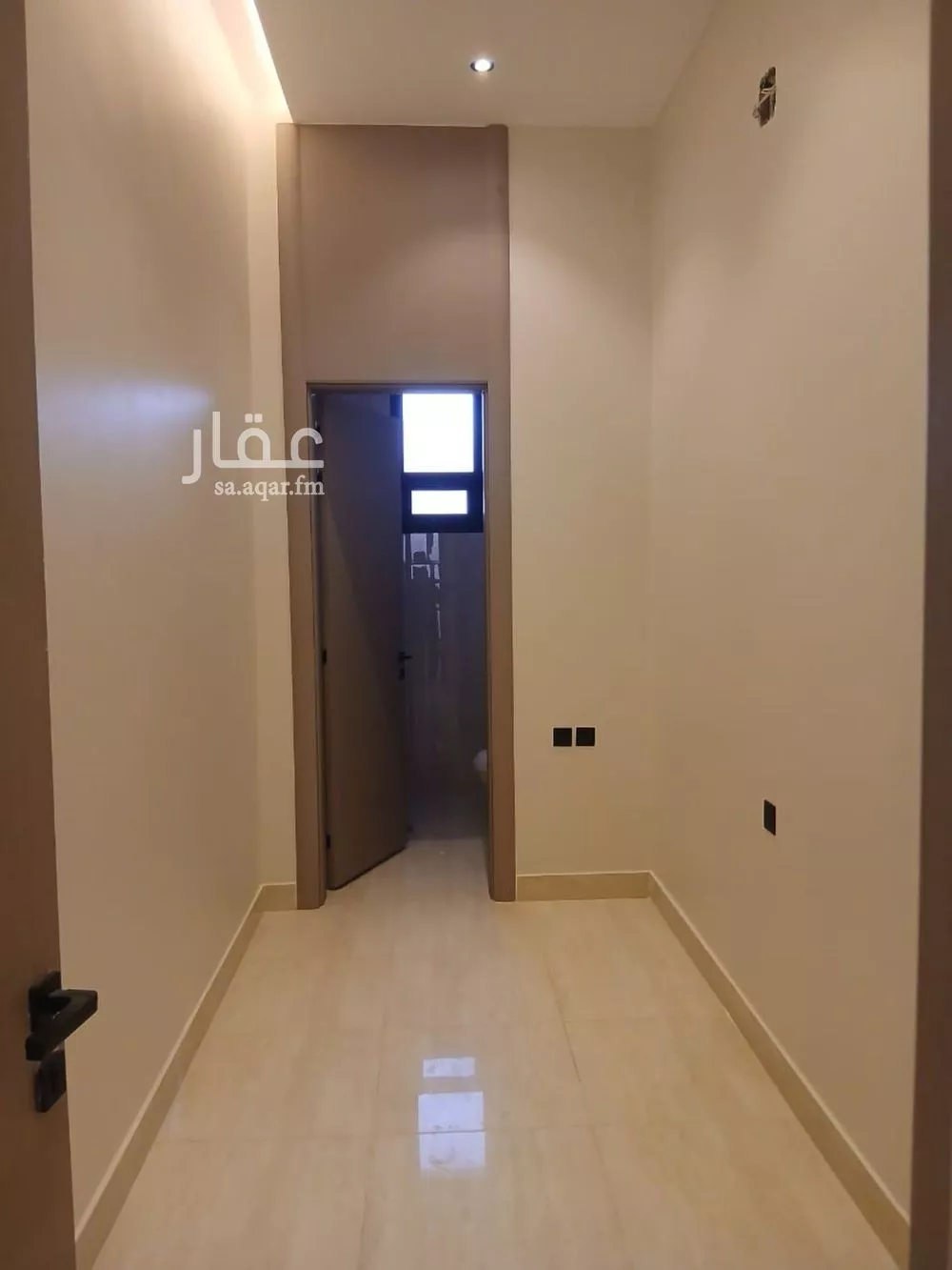 5 bedroom floor in Al Janadriyah 16
