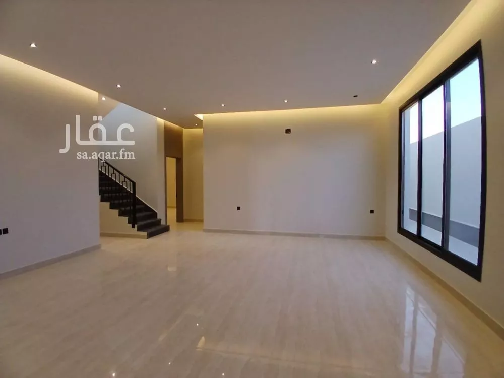 5 bedroom floor in Al Janadriyah 17