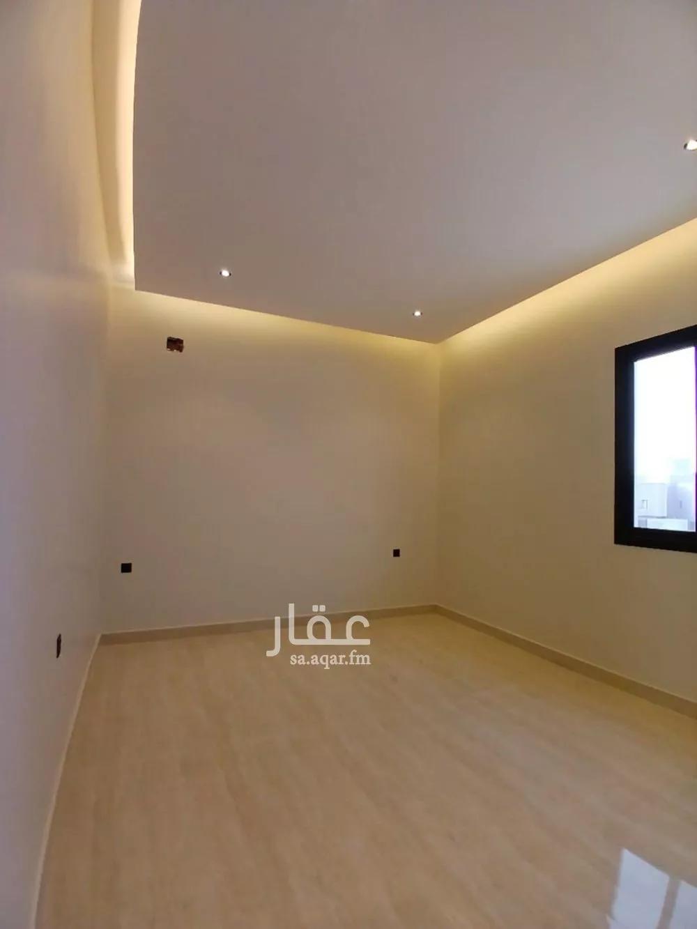 5 bedroom floor in Al Janadriyah 7