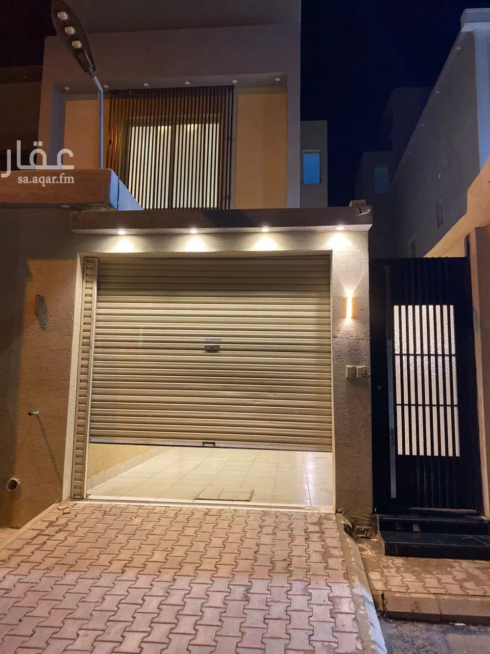 10 bedroom floor in Okaz 3