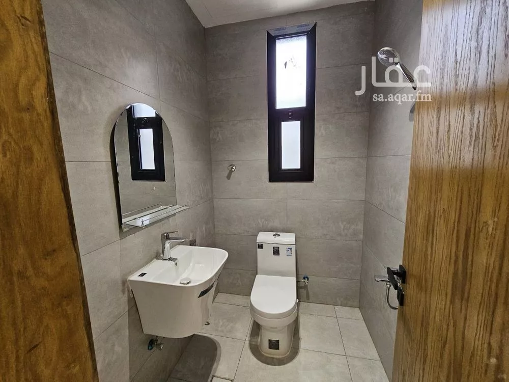 دور 4 غرف في الجنادرية 11