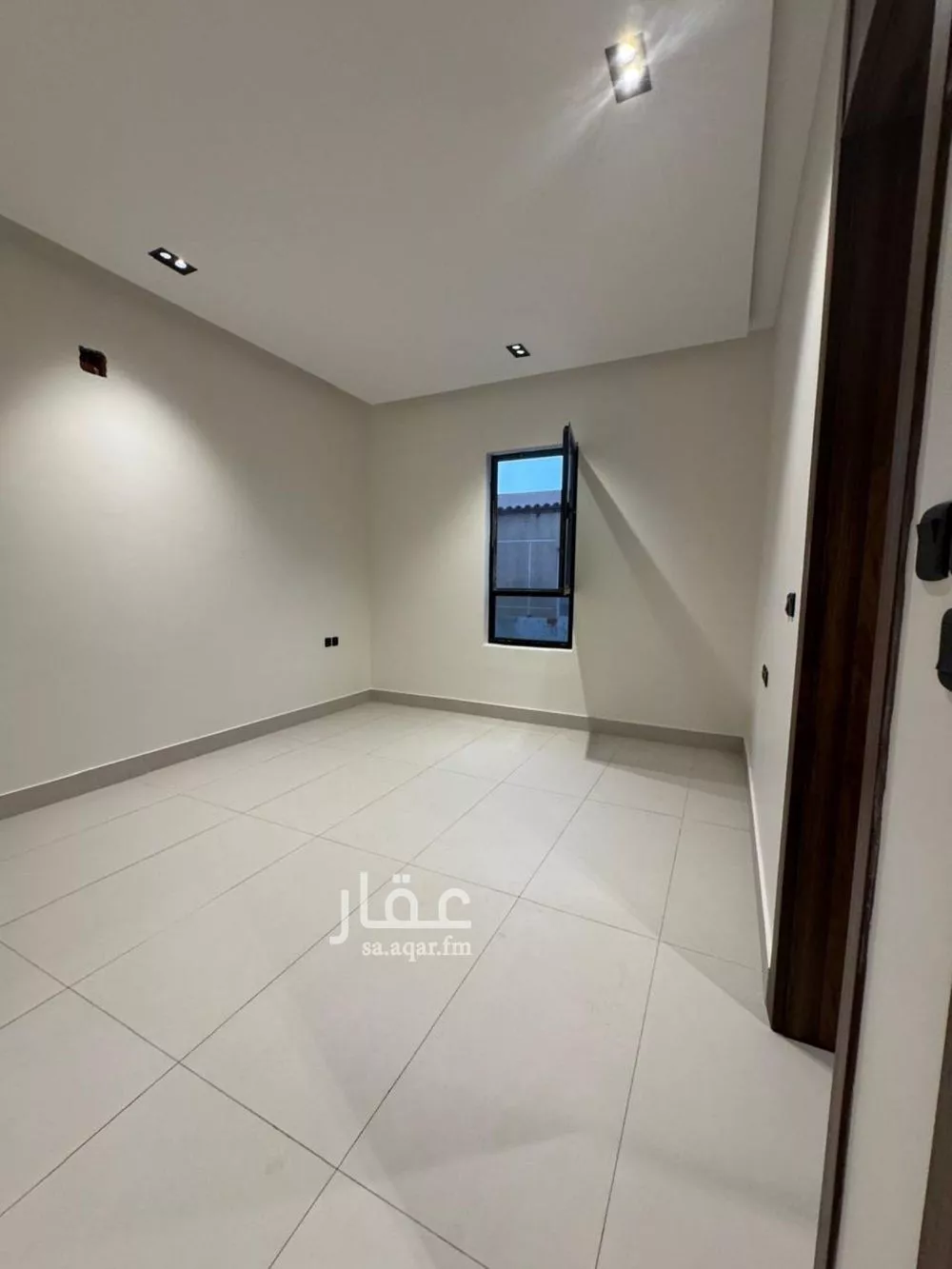 5 bedroom floor in Al Khaleej 15