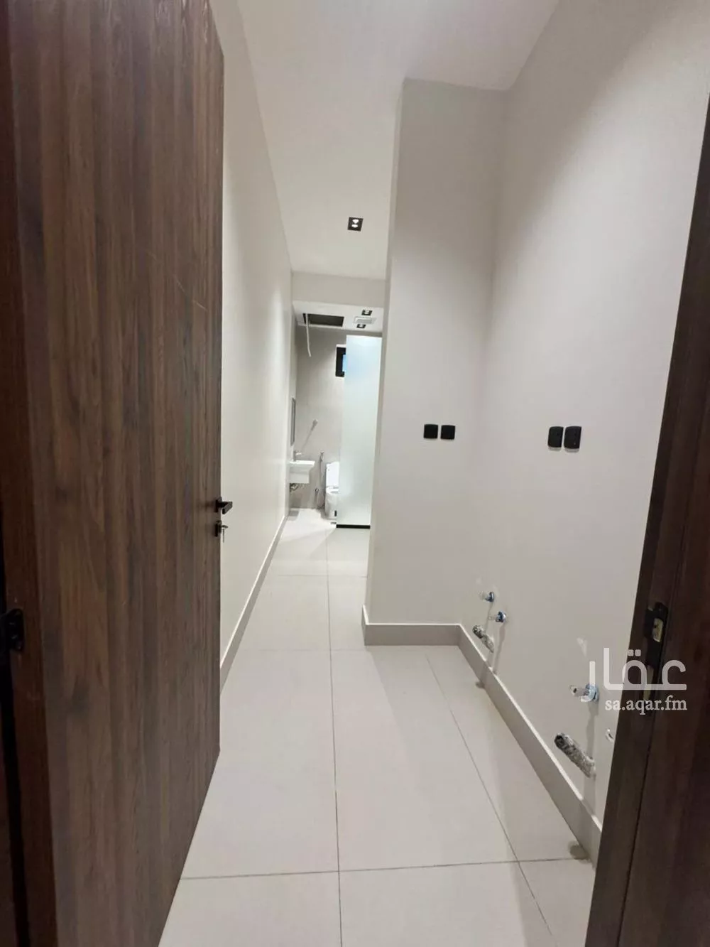 5 bedroom floor in Al Khaleej 9