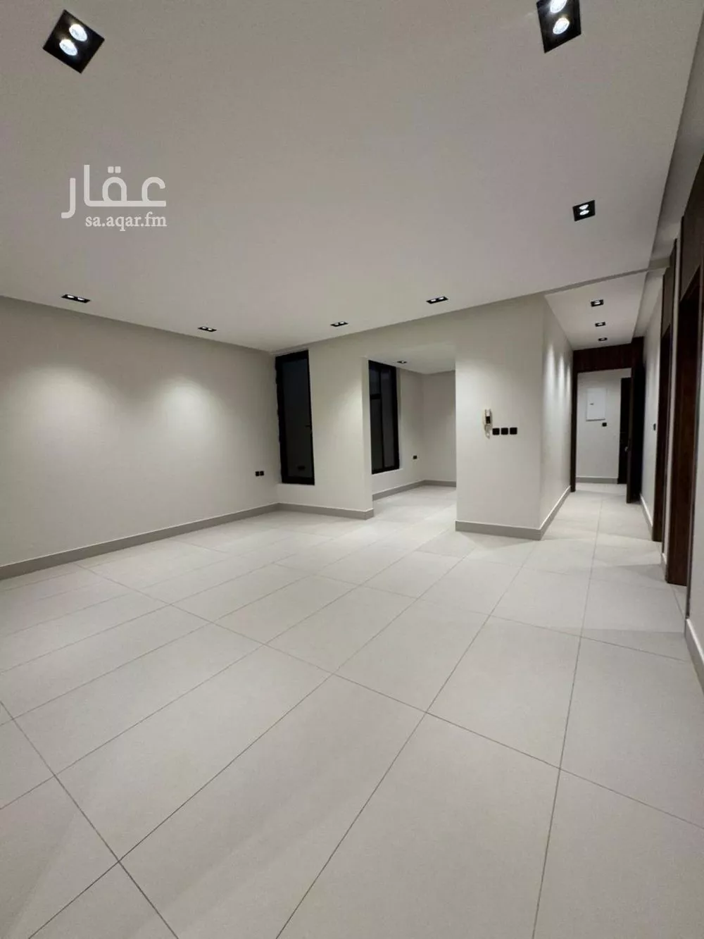 5 bedroom floor in Al Khaleej 10