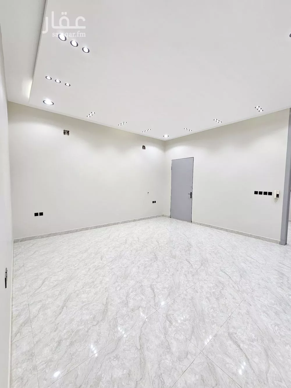 3 bedroom floor in Dhahrat Namar 10