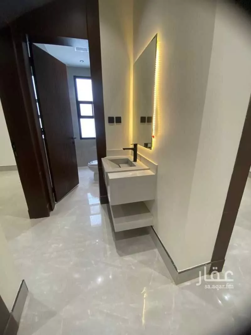 5 bedroom floor in Al Maizilah 2