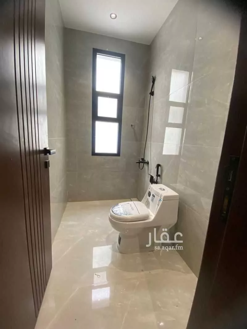 5 bedroom floor in Al Maizilah 6