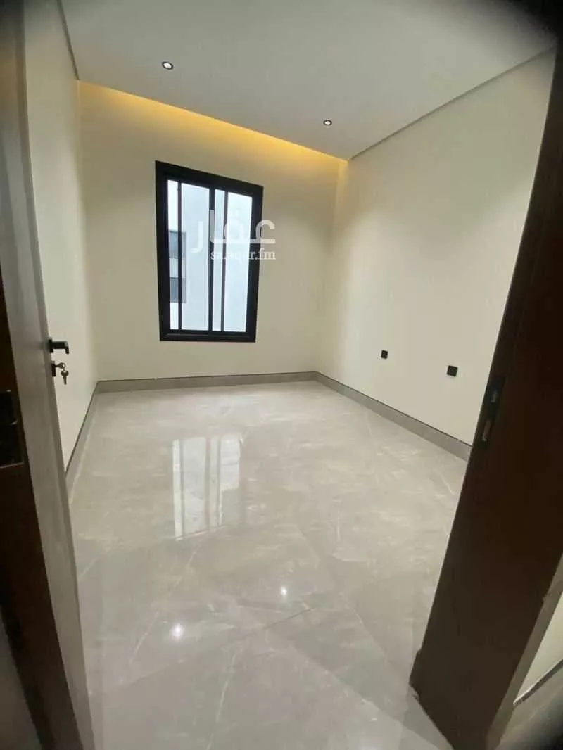 5 bedroom floor in Al Maizilah 8