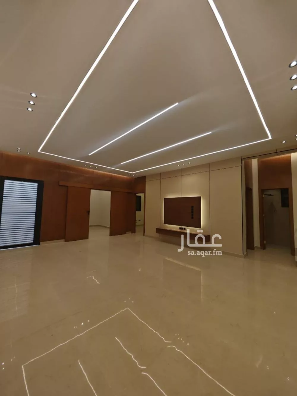 4 bedroom floor in Al Uraija Al Gharbiyah 5