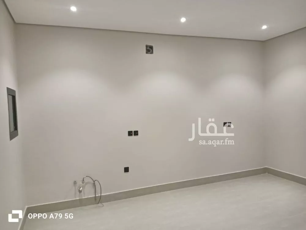 3 bedroom floor in Al Rimal 6