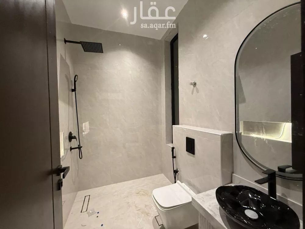 3 bedroom floor in Ash Sharq 2