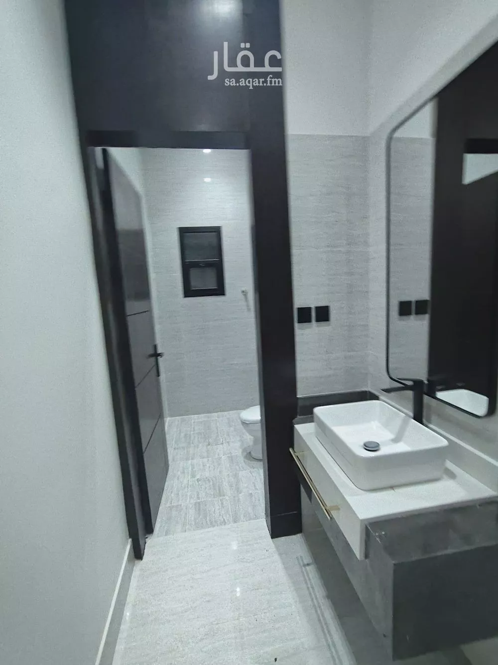 4 bedroom floor in Al Janadriyah 14