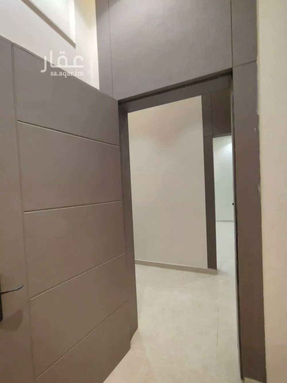 4 bedroom floor in Al Janadriyah 9