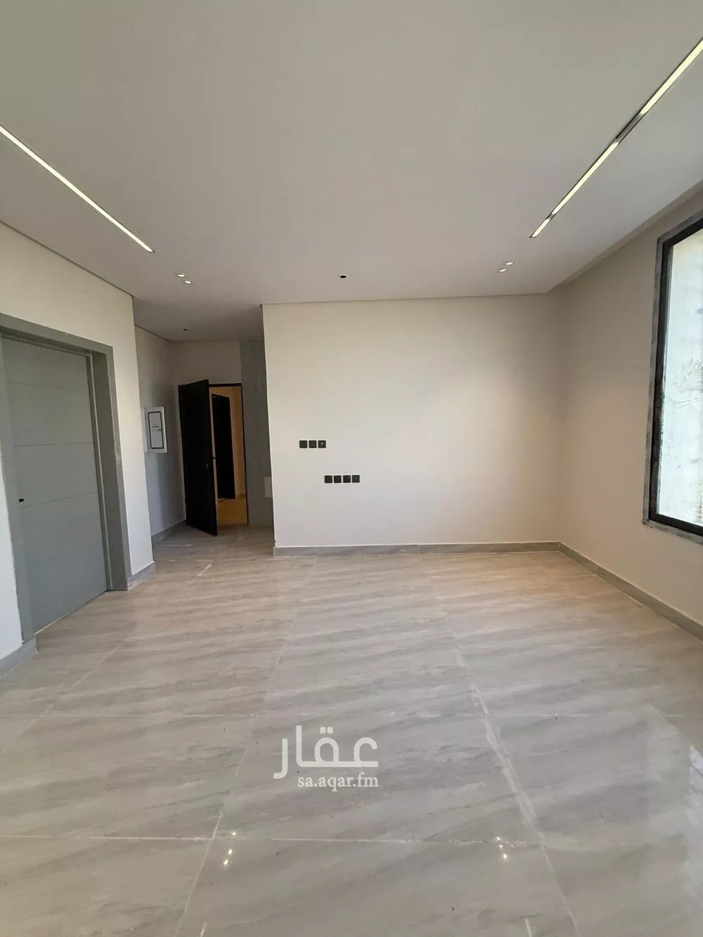دور 3 غرف في طيبة 8