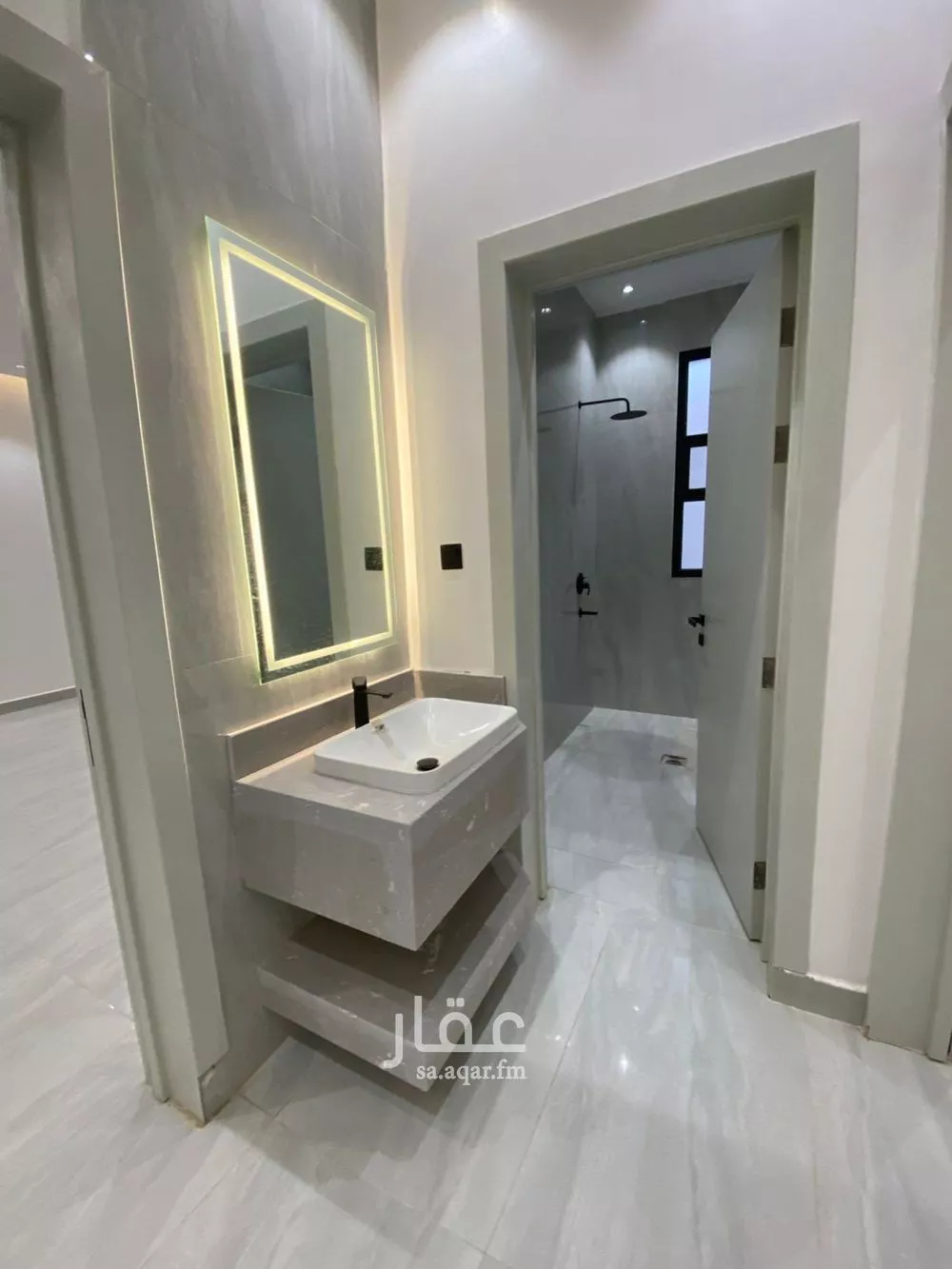 دور 4 غرف في عكاظ 11