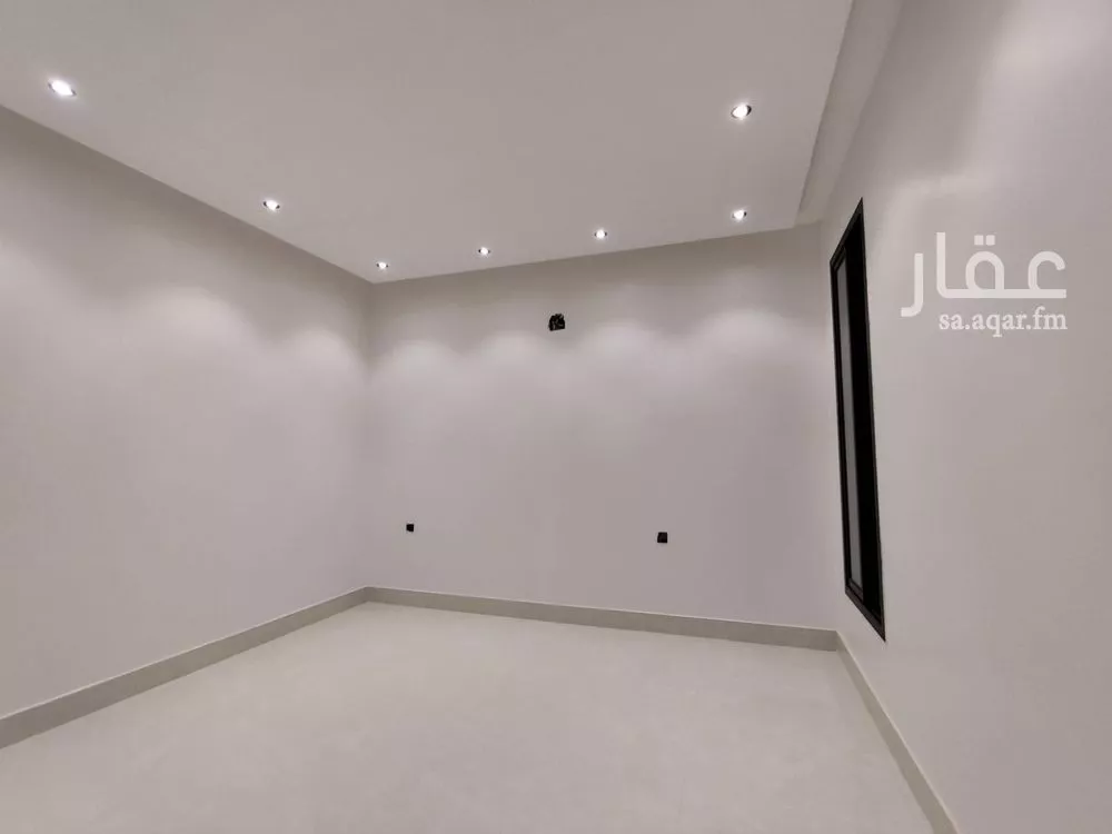 3 bedroom floor in Al Rimal 2