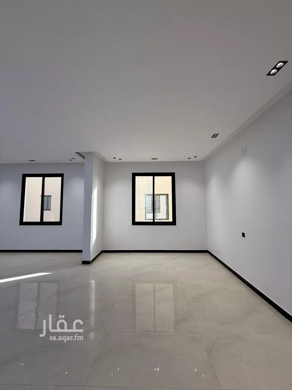 3 bedroom floor in Al Hazm 11