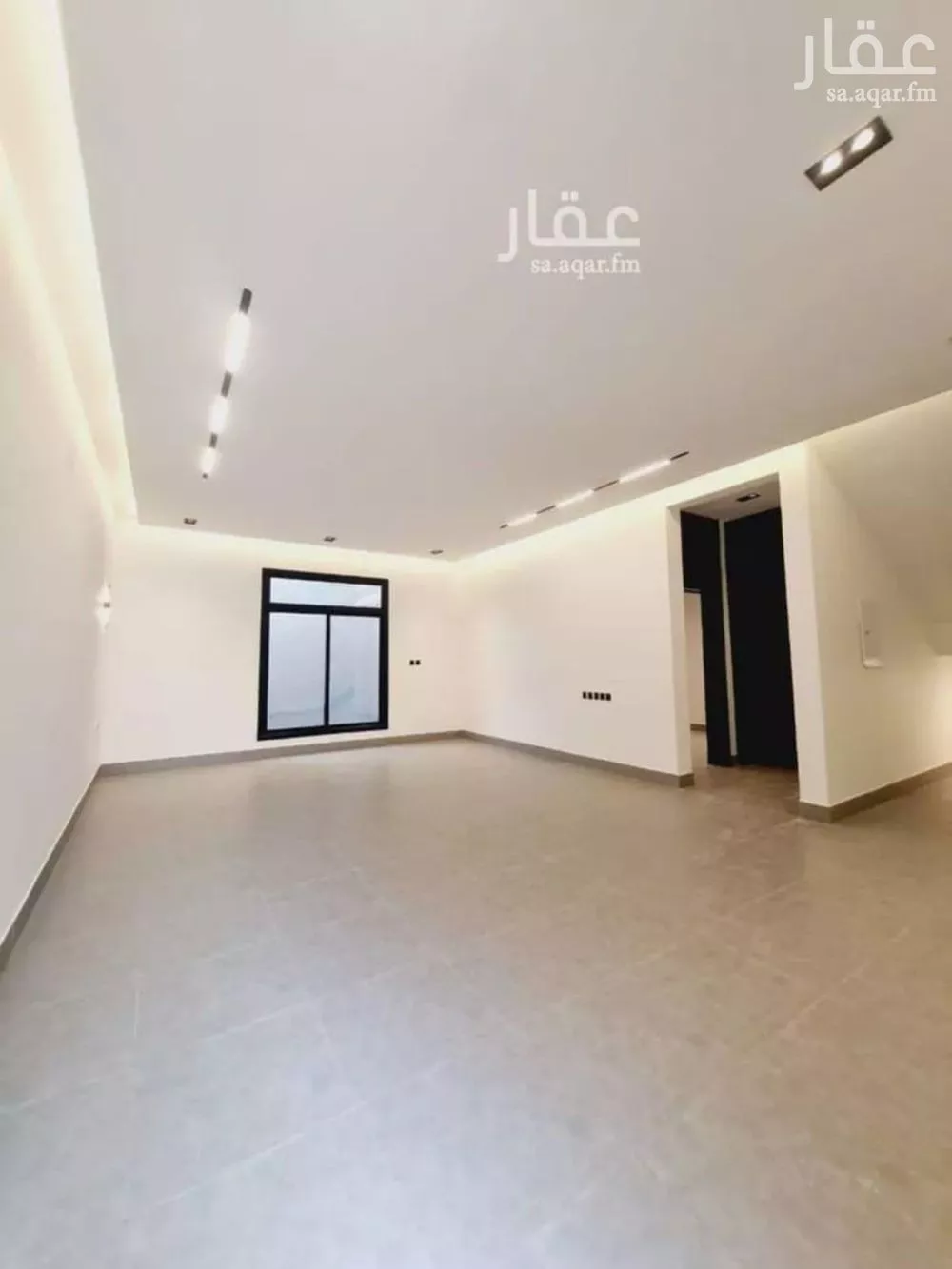 3 bedroom floor in Al Munsiyah 6