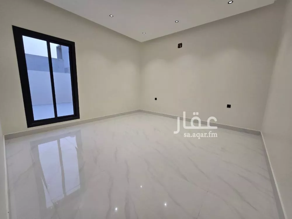 3 bedroom floor in Al Qadisiyah 10