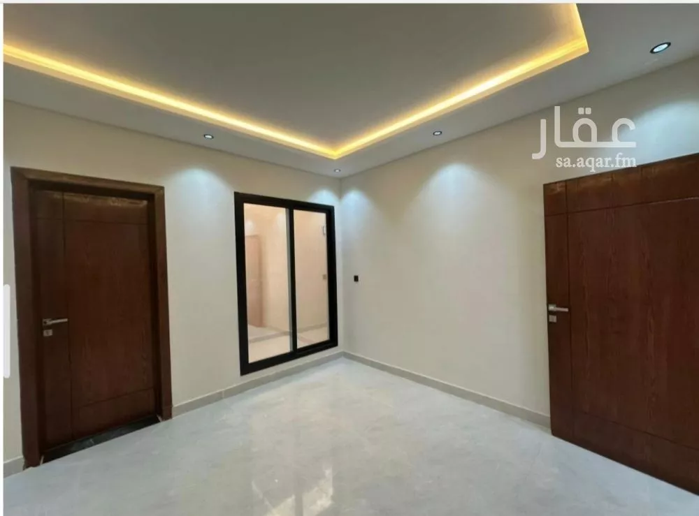 5 bedroom floor in Dahiat Namar 4