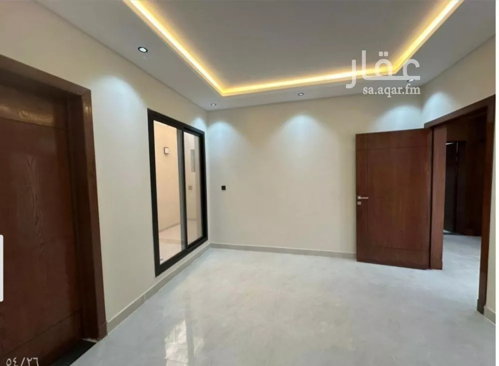 5 bedroom floor in Dahiat Namar 6